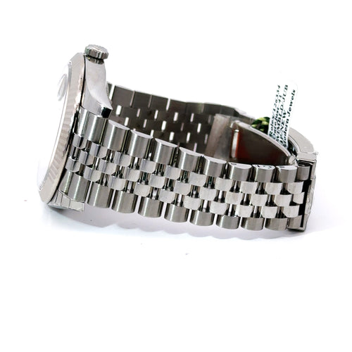 Pre-Owned Rolex Datejust 41mm Stainless Steel Watch 126334 Gold Fluted bezel Philadelphia