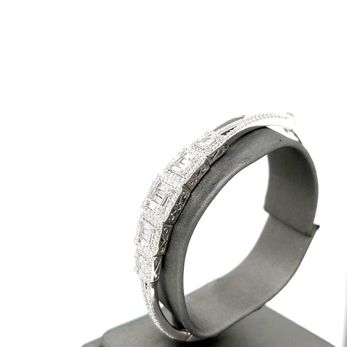 14k White Gold 2.35 Ct Diamond Ladies Bangle Bracelet, 16.9g