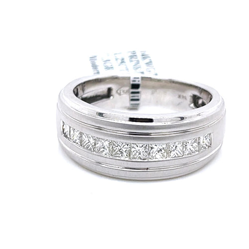 14k White Gold 1.25 CT Diamond Men's Band, 7.3gm, Size 10