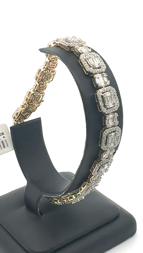 14k Yellow Gold 5.75 TCW Baguette Diamond Tennis Bracelet, 19.7GM, 8", S108120