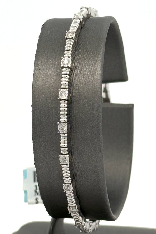 14k White Gold 0.75 CT Diamond Bangle Bracelet, 10.3gm, S16620