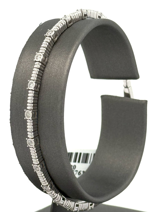 14k White Gold 0.75 CT Diamond Bangle Bracelet, 10.3gm, S16620