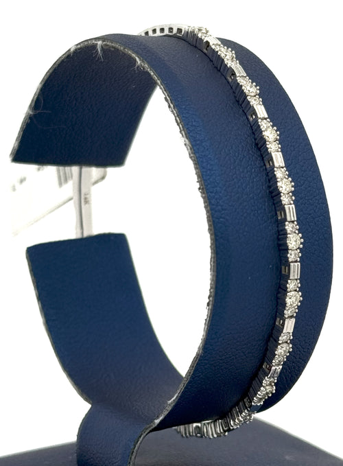 14k White Gold 0.85 CT Diamond Flexible Bangle Bracelet, 6.0gm, S108594