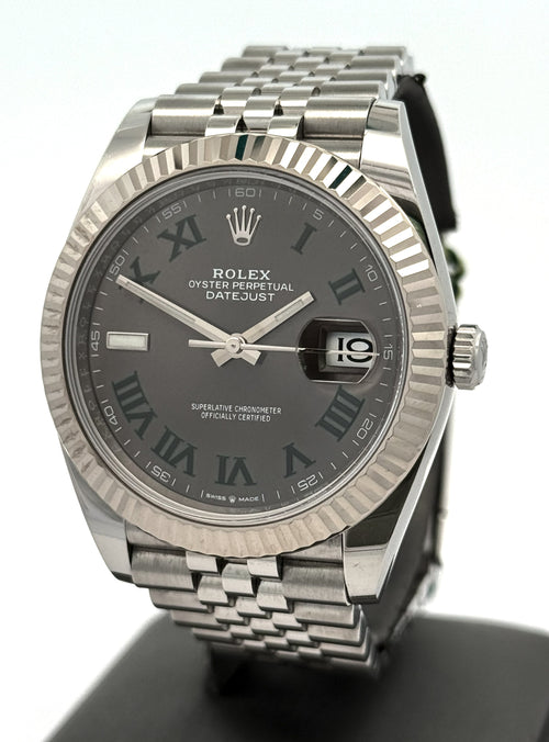 Pre-Owned Rolex Datejust 41mm Stainless Steel Watch 126334 Gold Fluted bezel S16463