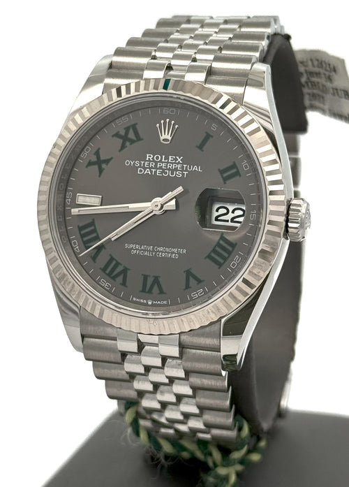 Pre-owned Rolex Datejust 36mm - 126234 - 36mm - Gold Fluted bezel, S15678