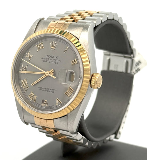 Pre-owned Rolex Datejust 36mm Silver Dial - 16233- Yellow Gold/Steel S108459