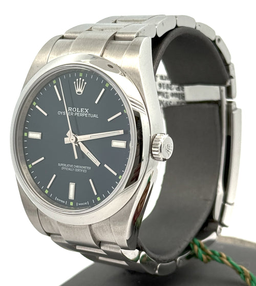 Pre-Owned Rolex Oyster Perpetual 39mm Stainless Steel Watch 114300 S107265