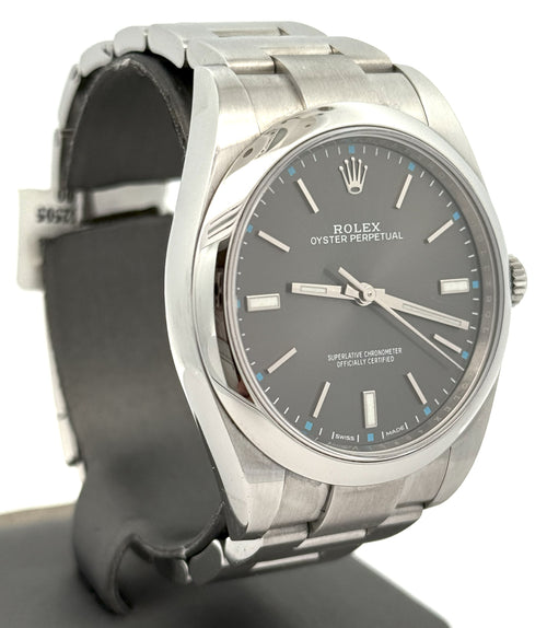 Pre-Owned Rolex Oyster Perpetual 39mm Stainless Steel Watch 114300 S108607