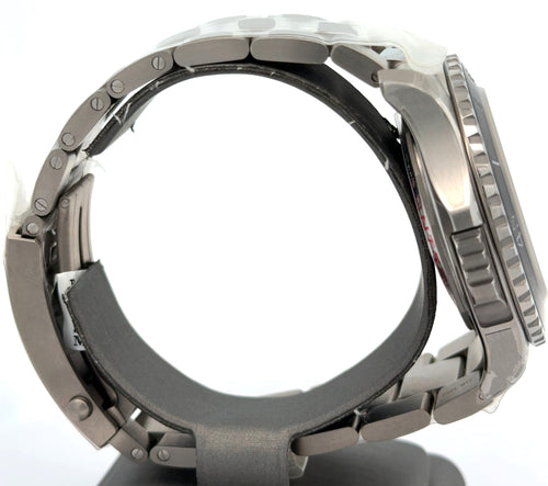 Breitling  Superocean Automatic 46 Super Diver Titanium Men's E10379351B1E1 BNIB