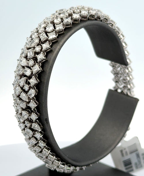 14k White Gold 17.0CT Diamond Bangle Bracelet, 26.6g, 7.5'', S108304