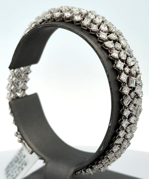 14k White Gold 17.0CT Diamond Bangle Bracelet, 26.6g, 7.5'', S108304