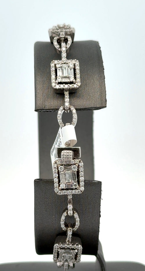 14k White Gold 4.75 CT Baguette Diamond Bracelet, 7", 17.8g, S16454