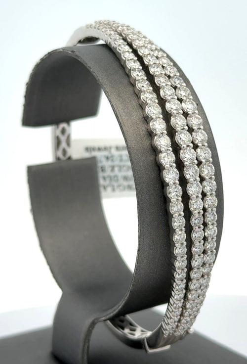 18k White Gold 6.00 CT Diamond Bangle Bracelet, 24.7g, S16559