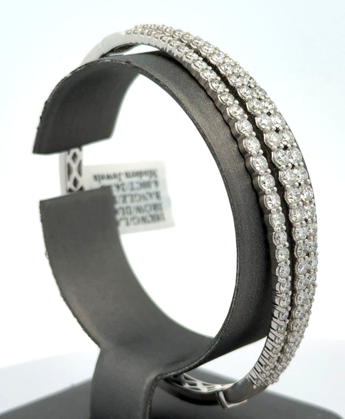 18k White Gold 6.00 CT Diamond Bangle Bracelet, 24.7g, S16559