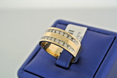 14k Yellow Gold 0.75 CT Diamond Men's Band, 10.5gm, Size 10.25