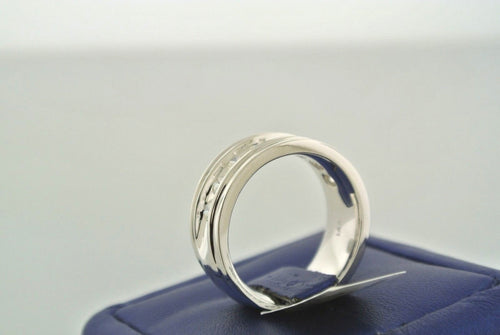 14k White Gold 1.50 CT Diamond Men's Fancy Band, 15.8gm, Size 10.75