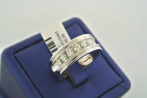 14k White Gold 1.50 CT Diamond Men's Fancy Band, 15.8gm, Size 10.75