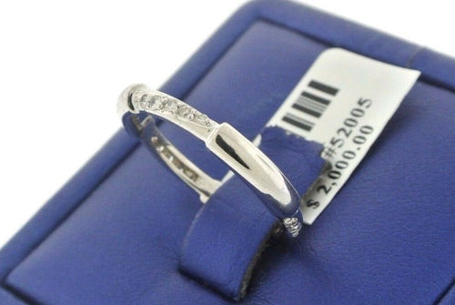 Ladies 18k White Gold 0.25 CT Diamond Band