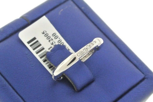 Ladies 18k White Gold 0.25 CT Diamond Band