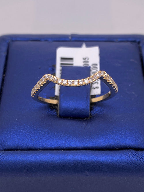 18k Yellow Gold 0.50 CT Diamond Curved Ladies Band