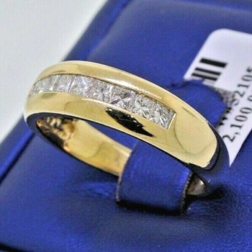 14k Yellow Gold 0.75 Princess Cut Diamond Men's Band, 4.4gm, Size 10