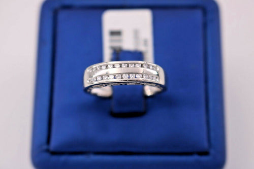 Platinum 0.25 CT Diamond Ladies Band, 6.5gm, Size 7