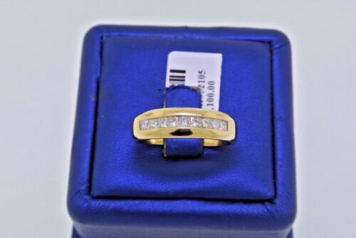 14k Yellow Gold 0.75 Princess Cut Diamond Men's Band, 4.4gm, Size 10