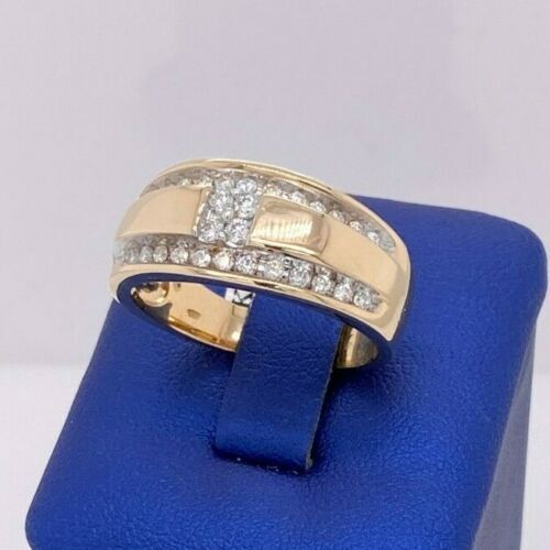 14k Yellow Gold Men's 0.85 CT Diamond Band, 9.1 g, Size 10.5