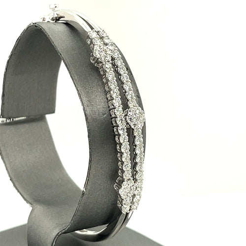 14k White Gold 2.25 Ct Diamond Ladies Bangle Bracelet, 11.6g