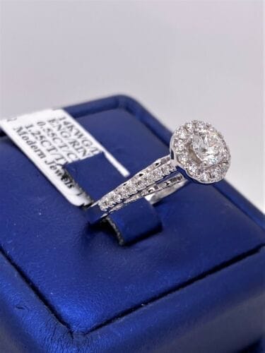 14k White Gold 1.25 CT Diamond Halo Engagement Ring, Size 7, 4.4g