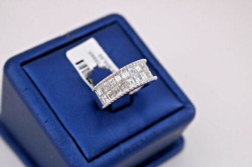 18k White Gold 3.50 CT Princess Cut Diamond Band, 6.8gm, Size 6