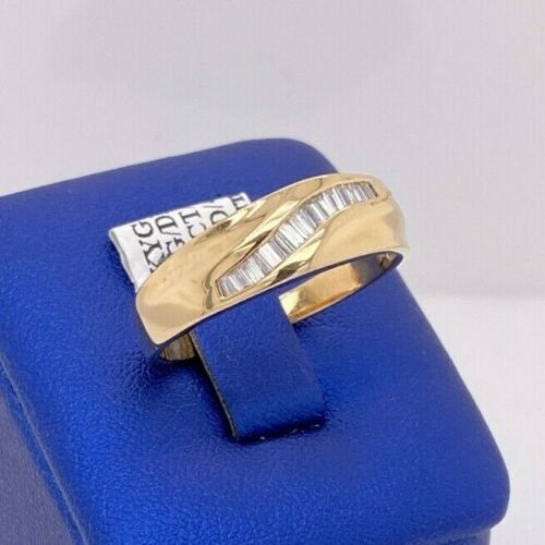 14k Yellow Gold 0.75 Ct Baguette Diamond Band, 4.3 g, Size 10.5