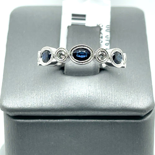14K White Gold 0.85 CT Diamond & Sapphire Band, 2.7gm, Size