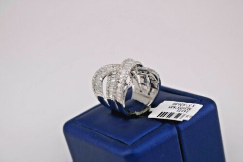 14K White Gold 6.50 CT Baguette & Round Cut Diamond Criss-Cross Ring