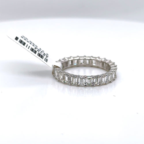 14K White Gold 4.00CT Emerald Diamond Eternity Band, 2.6gm, Size 7