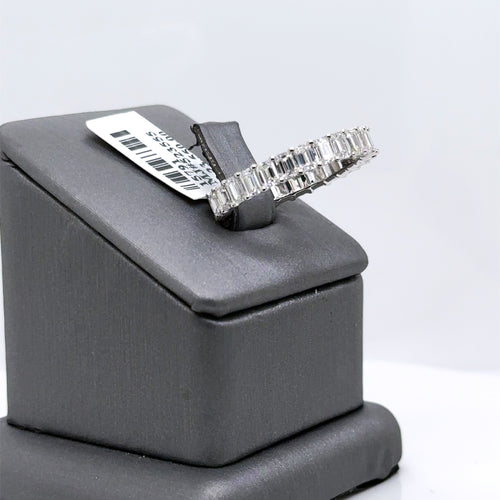 14K White Gold 4.00CT Emerald Diamond Eternity Band, 2.6gm, Size 7