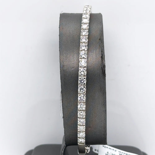 Platinum 2.50Ct Diamond Bangle Bracelet, 30.5G, S15853