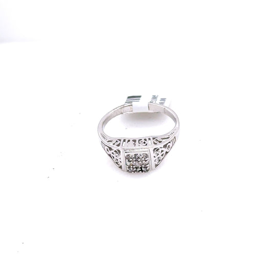 10k White Gold 0.25 Diamond Cluster Engagement Ring, 2.9g, Size 7.75, S105646