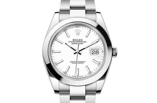 Navigating Time with Manual Vs Automatic Watches