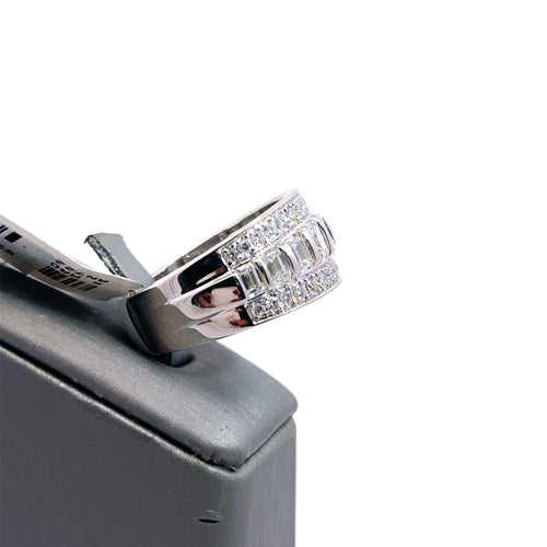 14k White Gold 3.25CT Emerald Diamond Wedding Band 10.3g Size 10 S107764