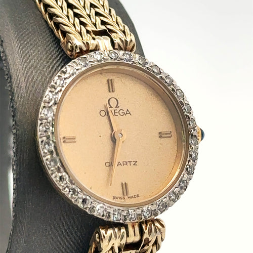 Omega 14k Yellow Gold Diamond Bezel Ladies Watch 27.5 Grams,20mm Pre-owned