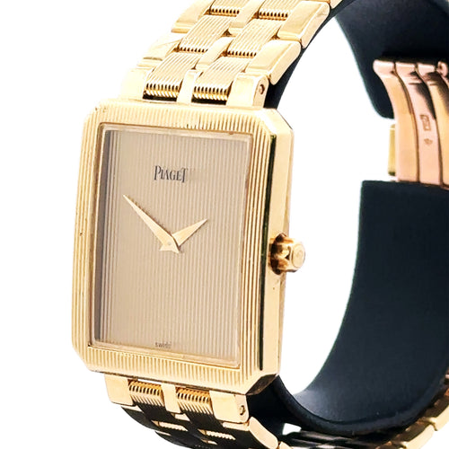 Piaget Protocole 8035 Quartz Solid 18K Yellow Gold, Gold Dial, 26mm Watch preown