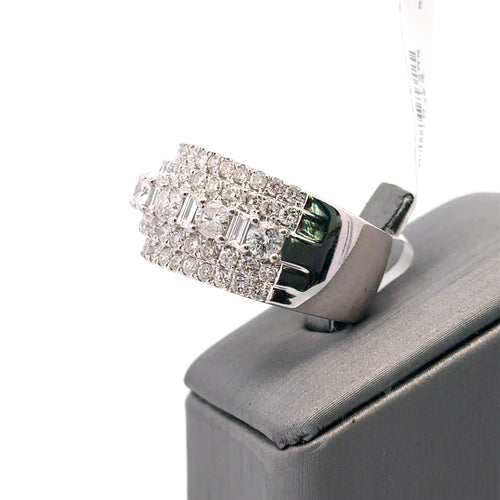 14k White Gold 3.40CT Emerald Cut Baguettes Diamond Band 11.2g Size 11 S107956