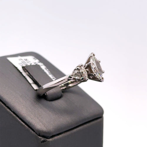 Platinum 1.35Ct Marquise Diamond Ladies Engagement Ring, 6.3gm, Size7.25 S106754