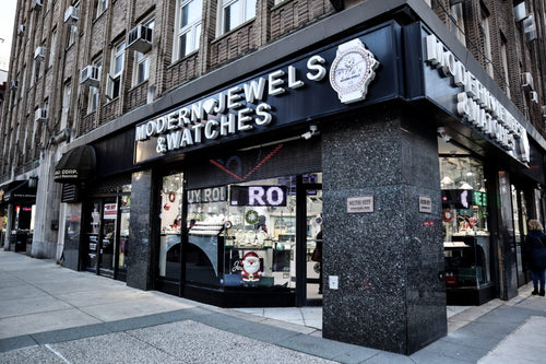 MODERN JEWELS & WATCHES: YOUR ONE-STOP SHOP FOR LUXURY.