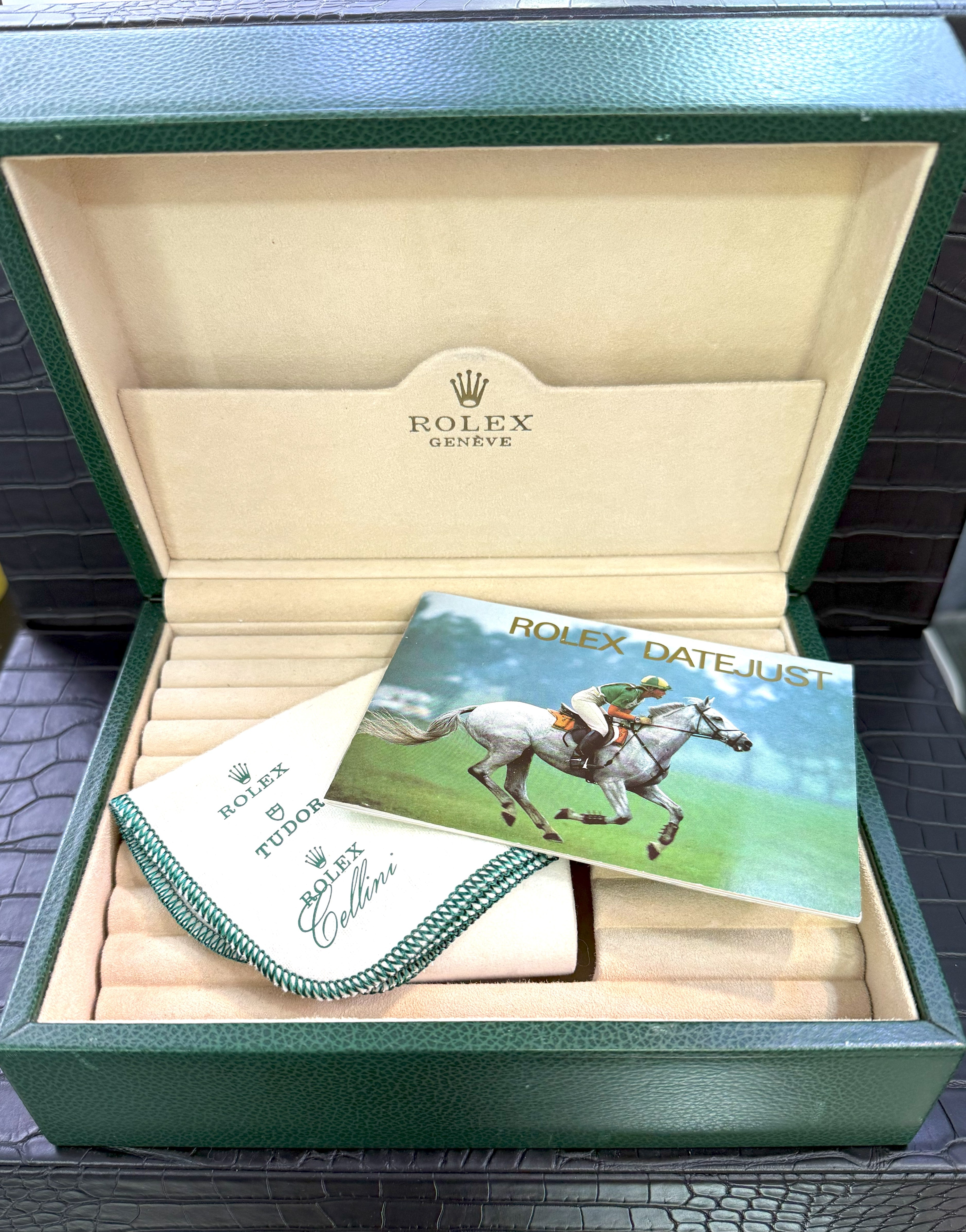 VINTAGE ROLEX WATCH BOX MONTRES ROLEX S.A.-GENEVE SUISSE 70.00.01 (Pre