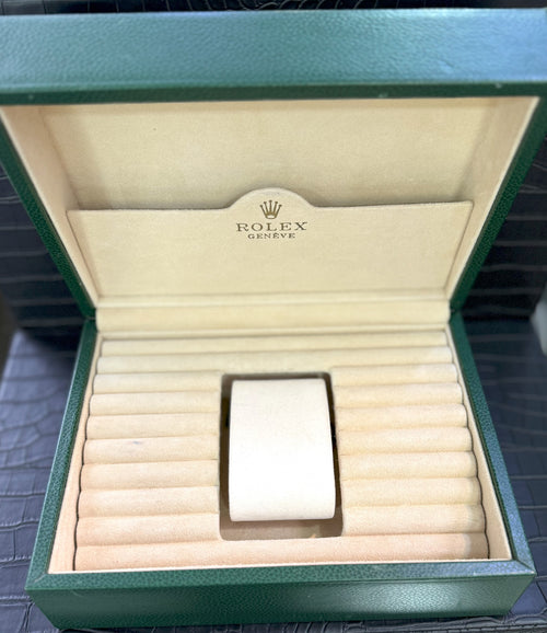 VINTAGE ROLEX WATCH BOX MONTRES ROLEX S.A.-GENEVE SUISSE 70.00.01  (Pre-owned)