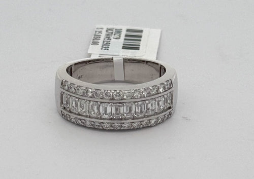 14k White Gold 2.25CT Emerald Diamond Wedding Band 9.4g Size 10 S108279