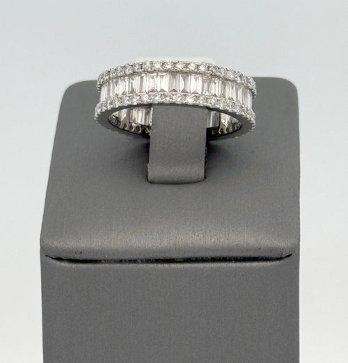 14k White Gold 3.75CT Baguette & Round Diamond Ring, 5.0gm, size 8.5, S107462