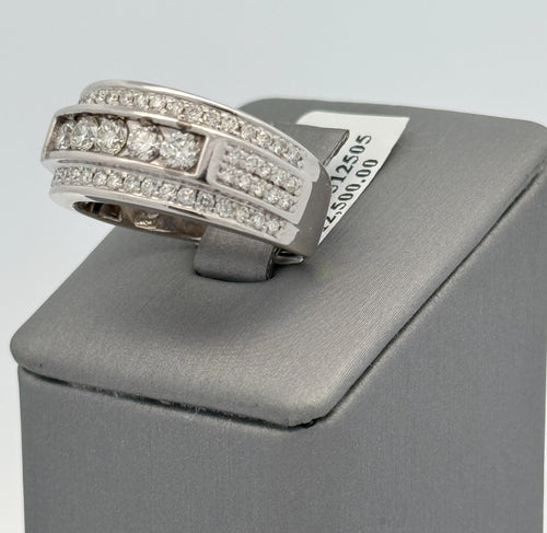 14k White Gold 1.75 CT Diamond Men's Band, 8.8gm, Size 9.5, S108306